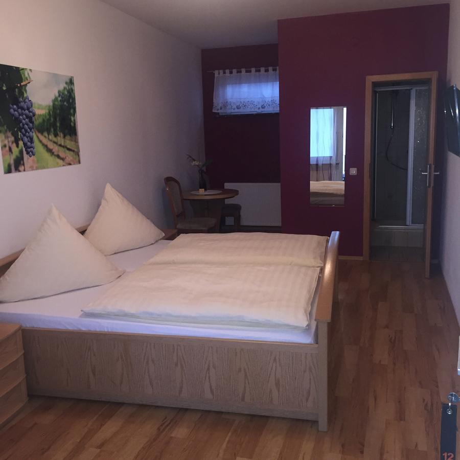 Bed And Breakfast - Rheingauer Hof Oestrich-Winkel Εξωτερικό φωτογραφία