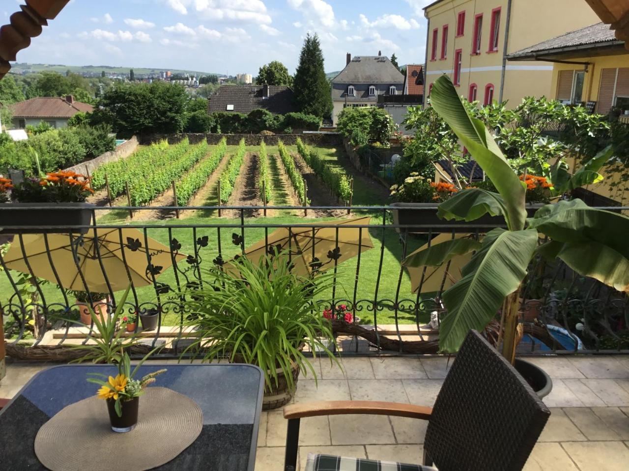 Bed And Breakfast - Rheingauer Hof Oestrich-Winkel Εξωτερικό φωτογραφία